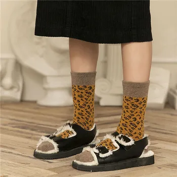 CA082 5 Пар Осенне-зимних утепленных шерстяных носков С леопардовым принтом, японские женские носки с платьем, Модная высококачественная одежда
