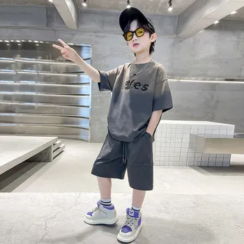 Корейский Детский костюм для мальчиков 2023, Летний модный комплект с градиентом серого цвета, Одежда для мальчиков-подростков, хлопковый вязаный топ + шорты, комплект из 2 предметов
