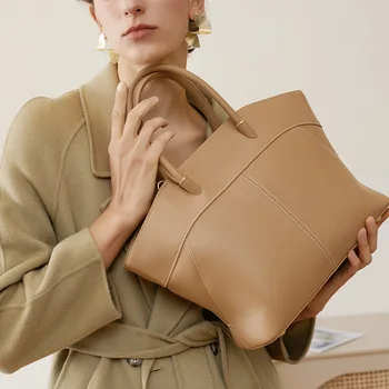 Новая нишевая сумка-крылышко, темпераментная сумка из воловьей кожи, большая вместительная сумка через плечо для поездок на работу, женская сумка-тоут